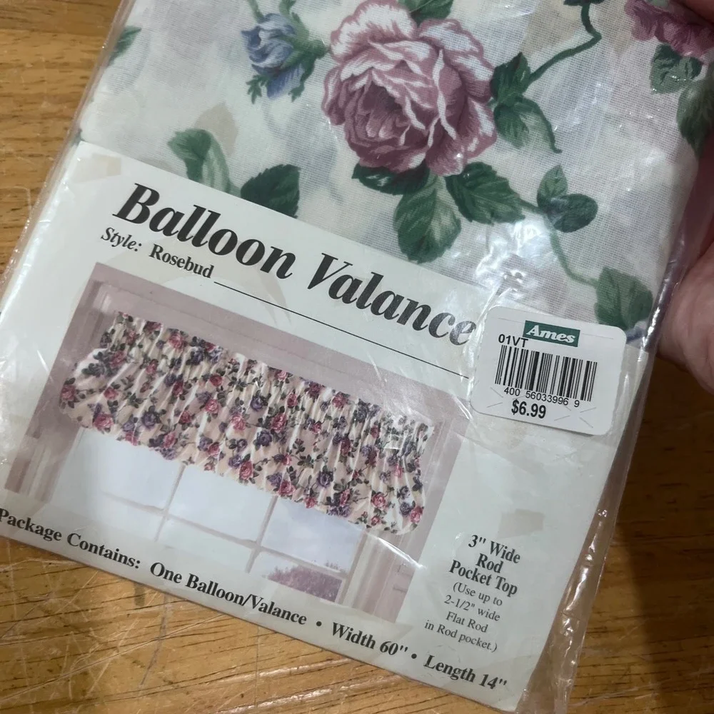 Vtg United‎ Rosebud Floral Balloon Valance 60x14 Cottagecore Shabby Chic NIP USA